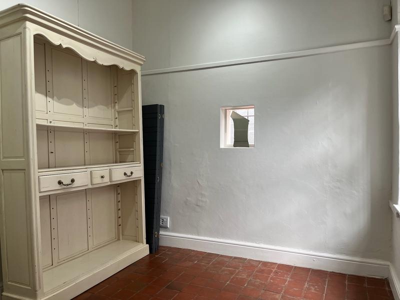 To Let commercial Property for Rent in Rondebosch Western Cape